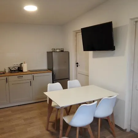 Domki U Karola Domek Nr 5 بيت للعطل *