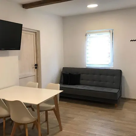 Domki U Karola Domek Nr 5 بيت للعطل